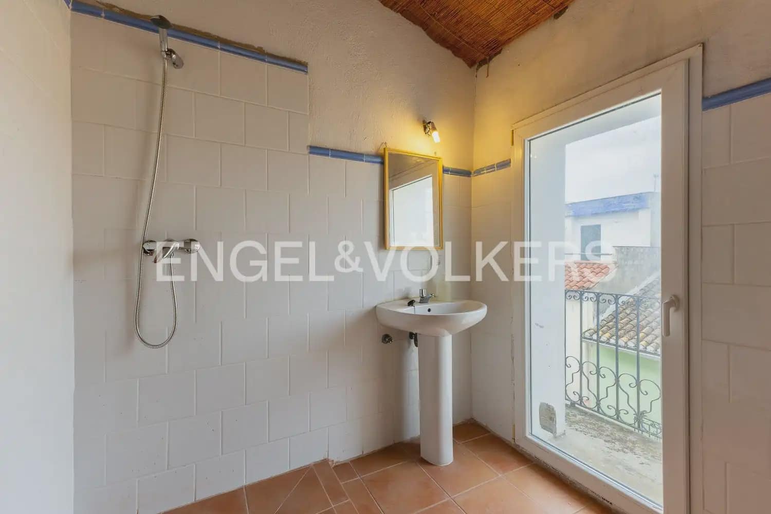 4 bedroom Townhouse for sale in Almoines - € 350,000 (Ref: 9898265)