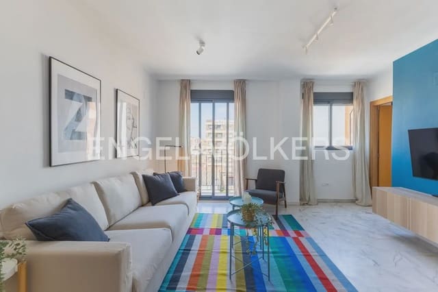 2 sovrum Takvåning att hyra i Cabanyal-Canyamelar, Valencia stad - 2 000 € (Ref: 9898266)
