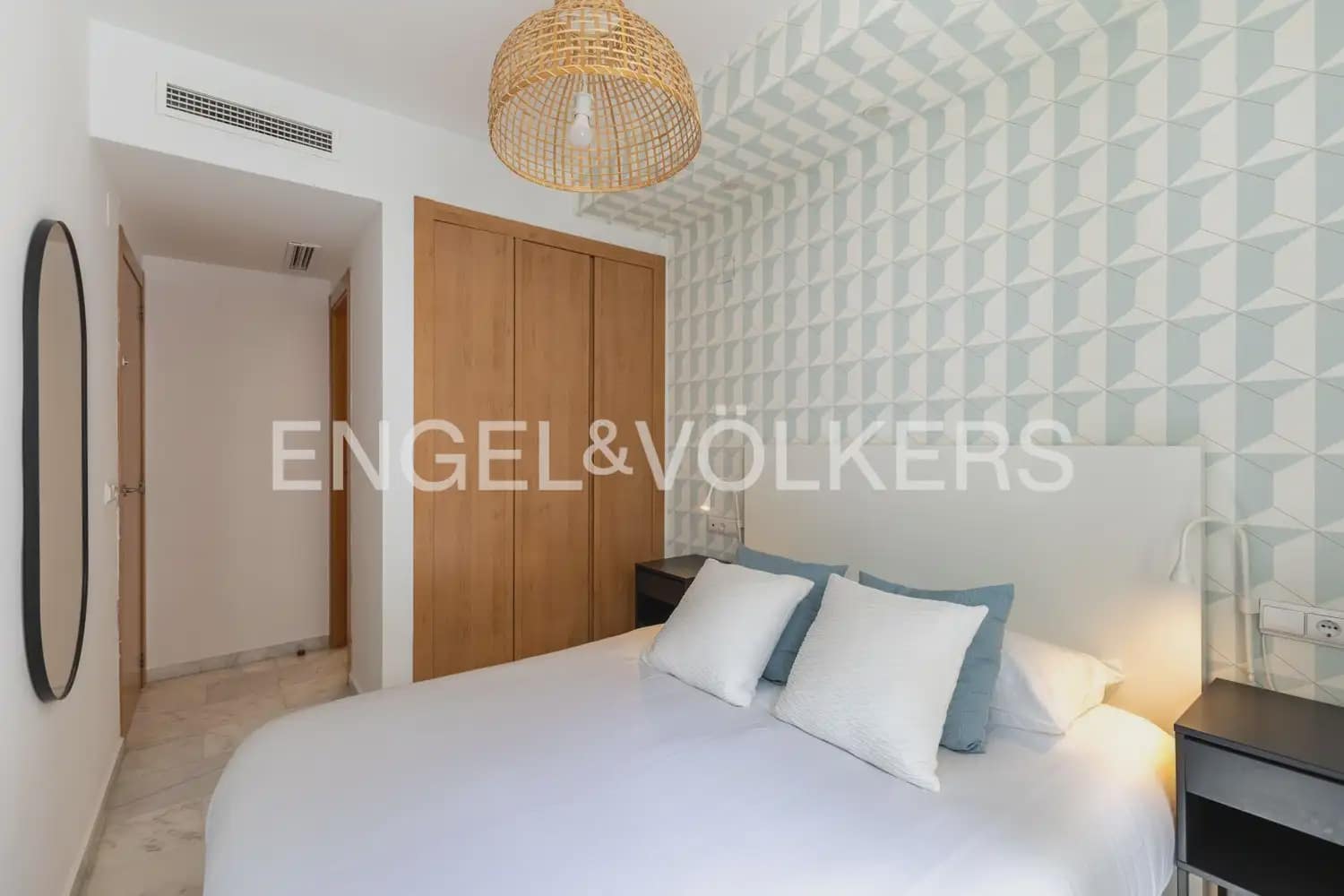 2 sovrum Takvåning att hyra i Valencia stad - 2 000 € (Ref: 9898266)