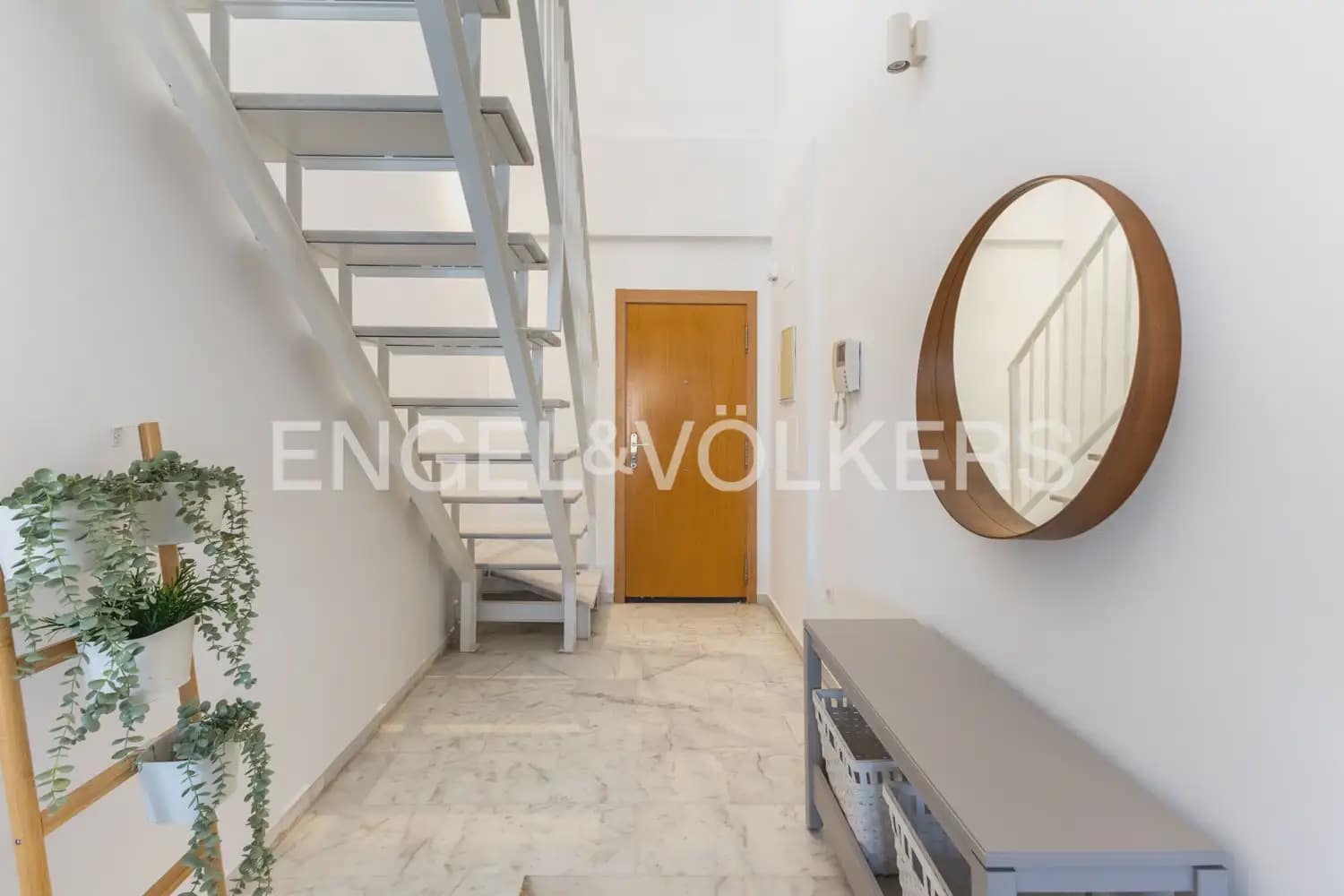 2 sovrum Takvåning att hyra i Valencia stad - 2 000 € (Ref: 9898266)