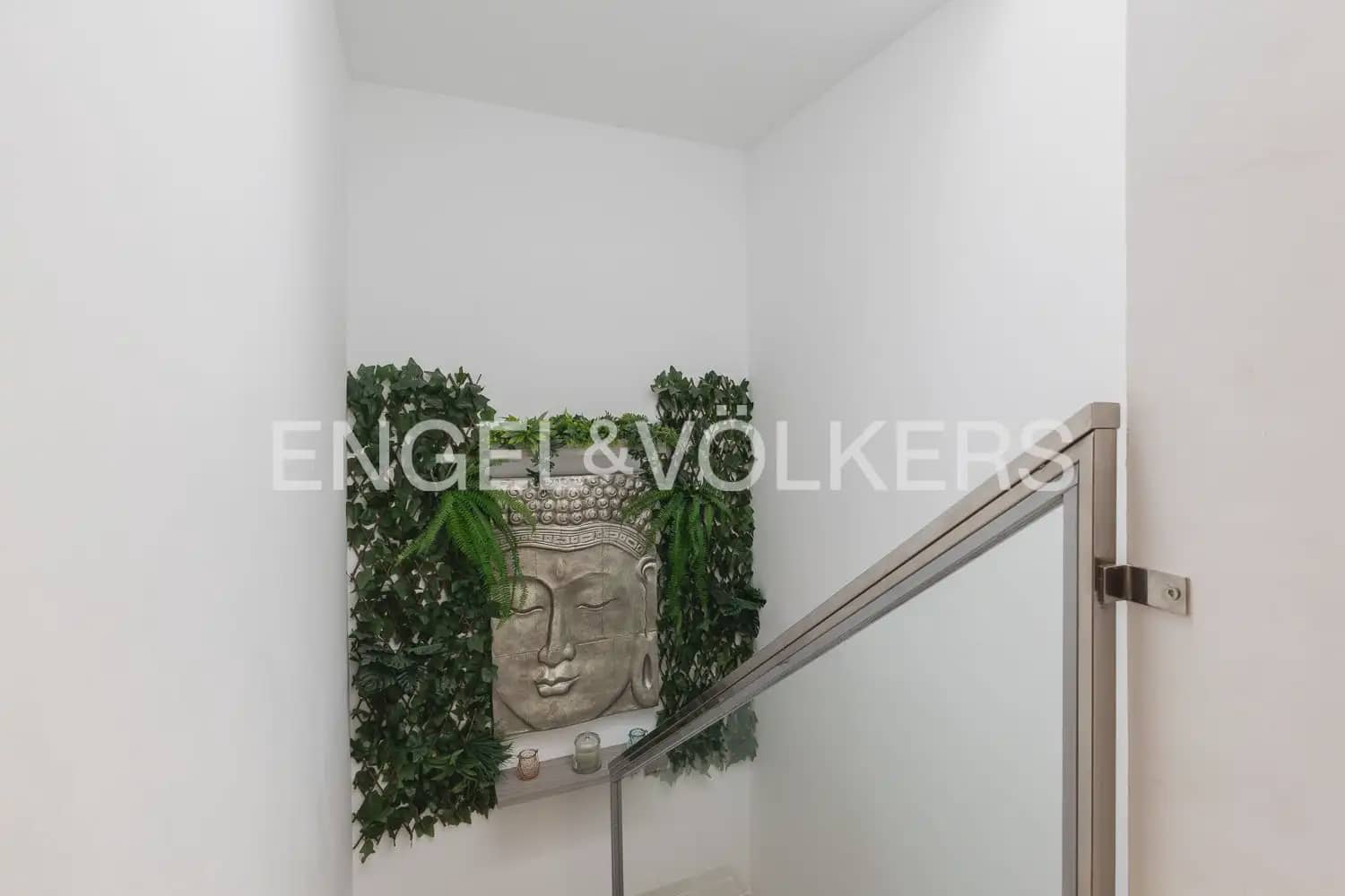 5 bedroom Villa for sale in San Antonio de Benageber with pool garage - € 550,000 (Ref: 9898267)