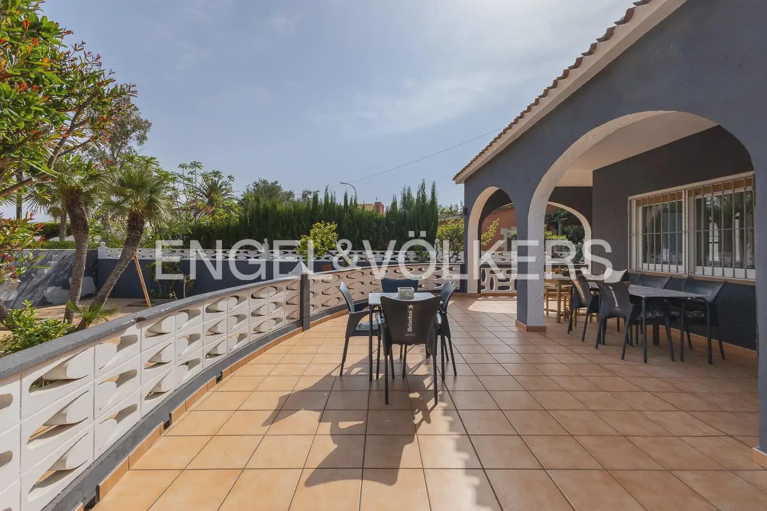3 sovrum Villa till salu i Denia med pool garage - 695 000 € (Ref: 9898271)