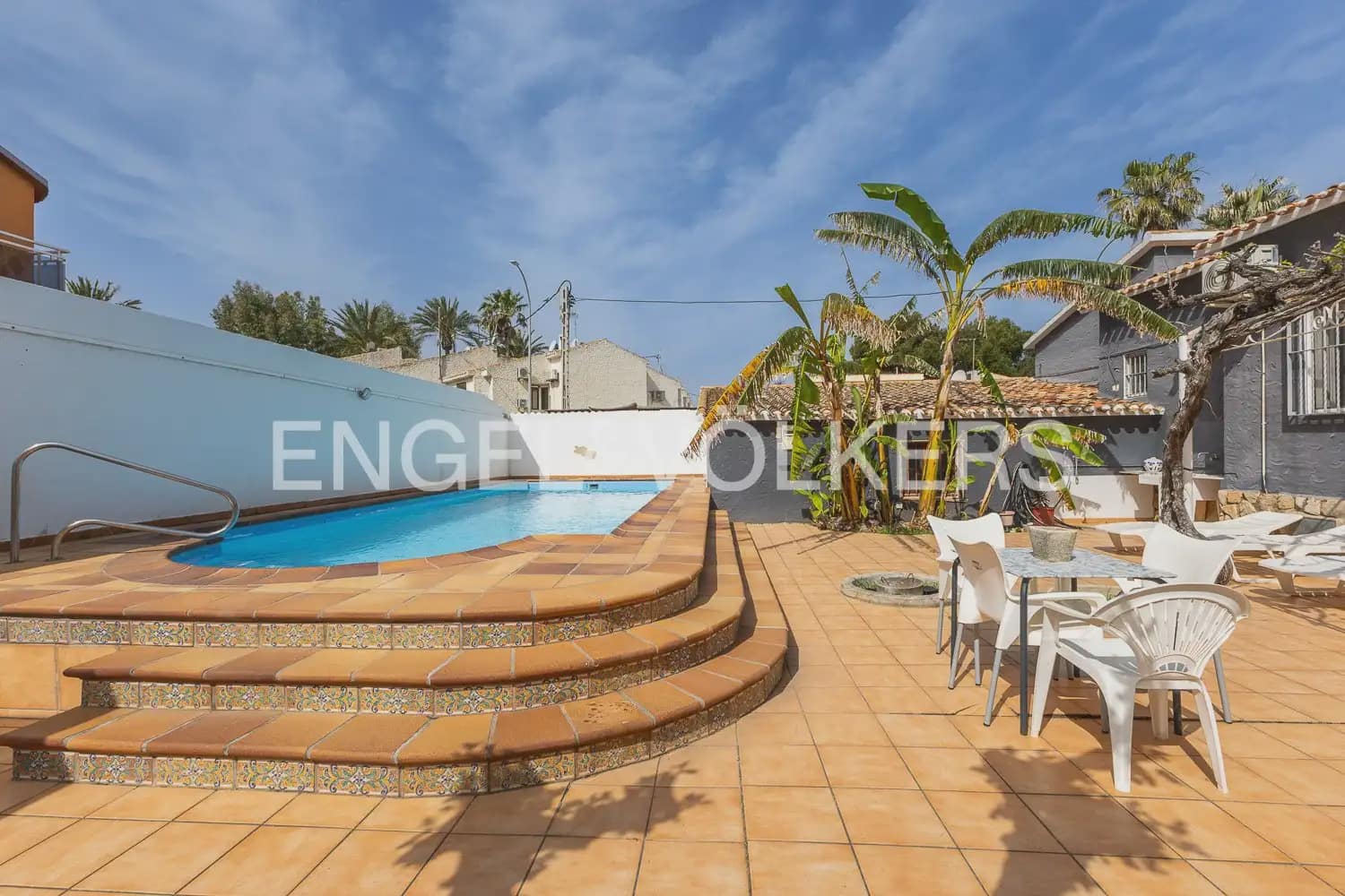 3 sovrum Villa till salu i Denia med pool garage - 695 000 € (Ref: 9898271)