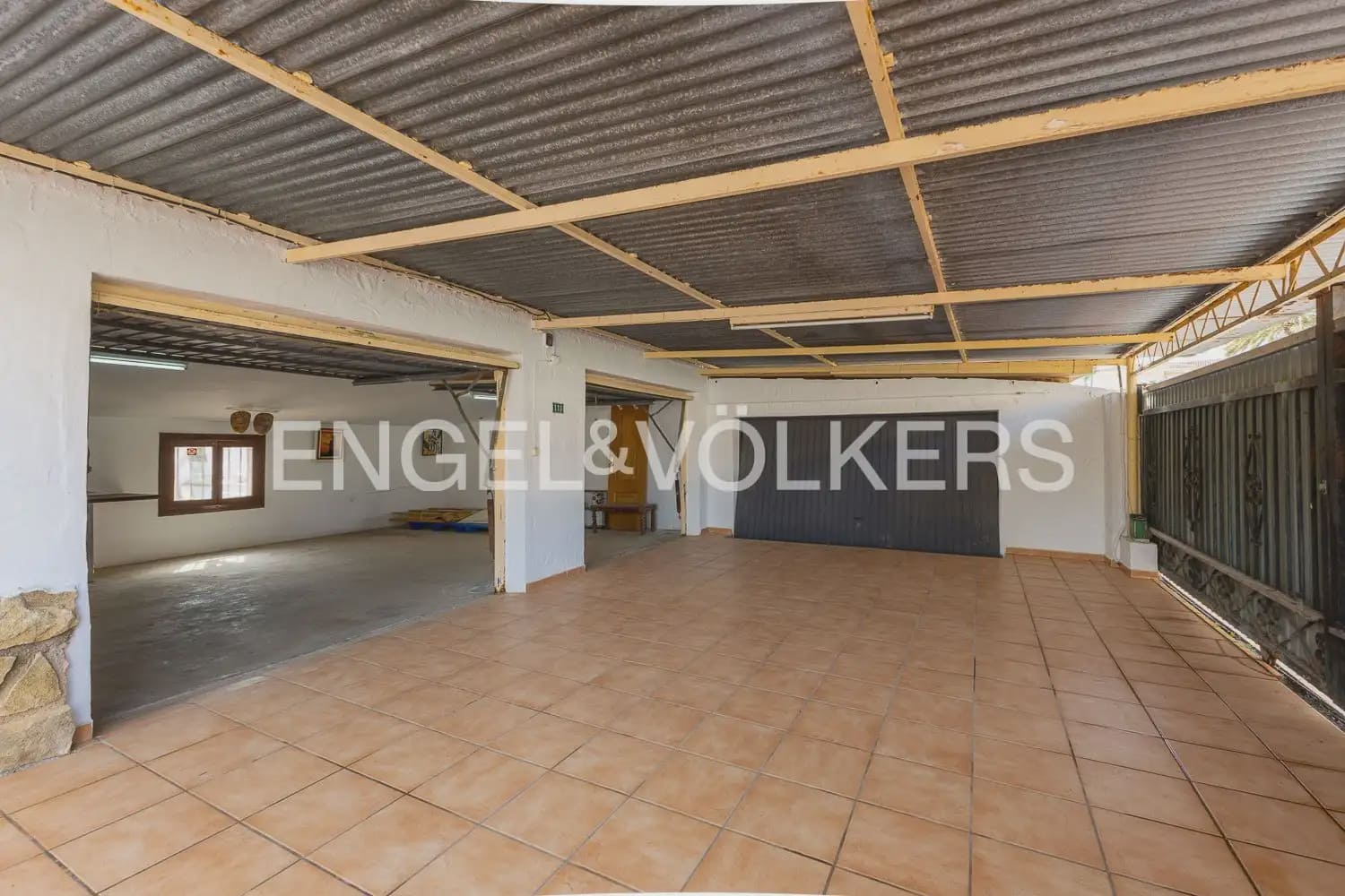 3 sovrum Villa till salu i Denia med pool garage - 695 000 € (Ref: 9898271)