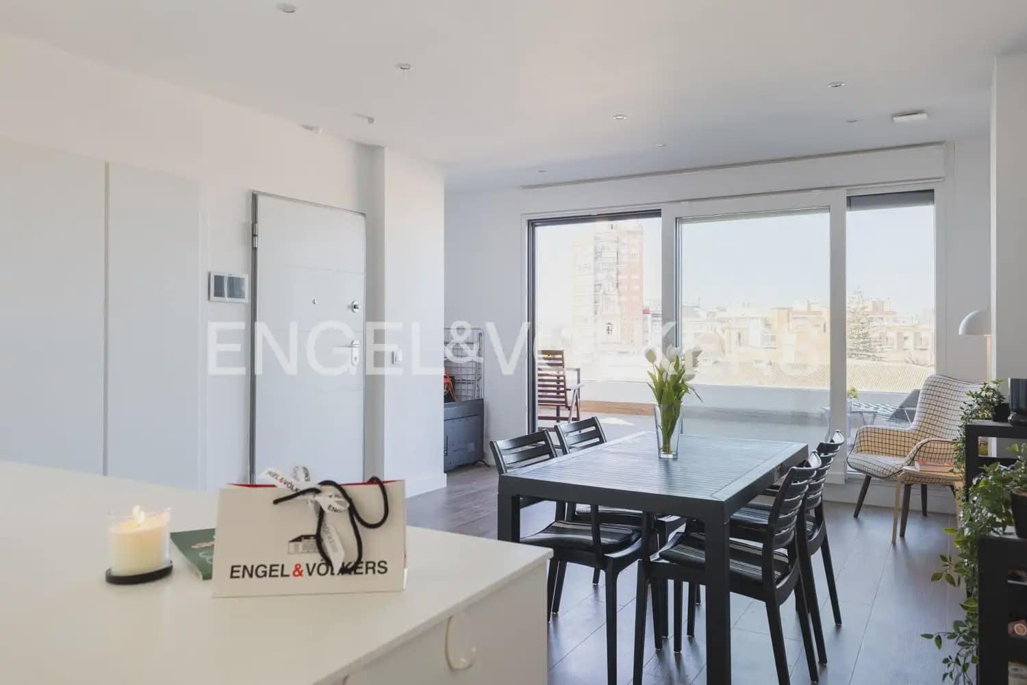 2 sovrum Takvåning till salu i Valencia stad - 635 000 € (Ref: 9898273)