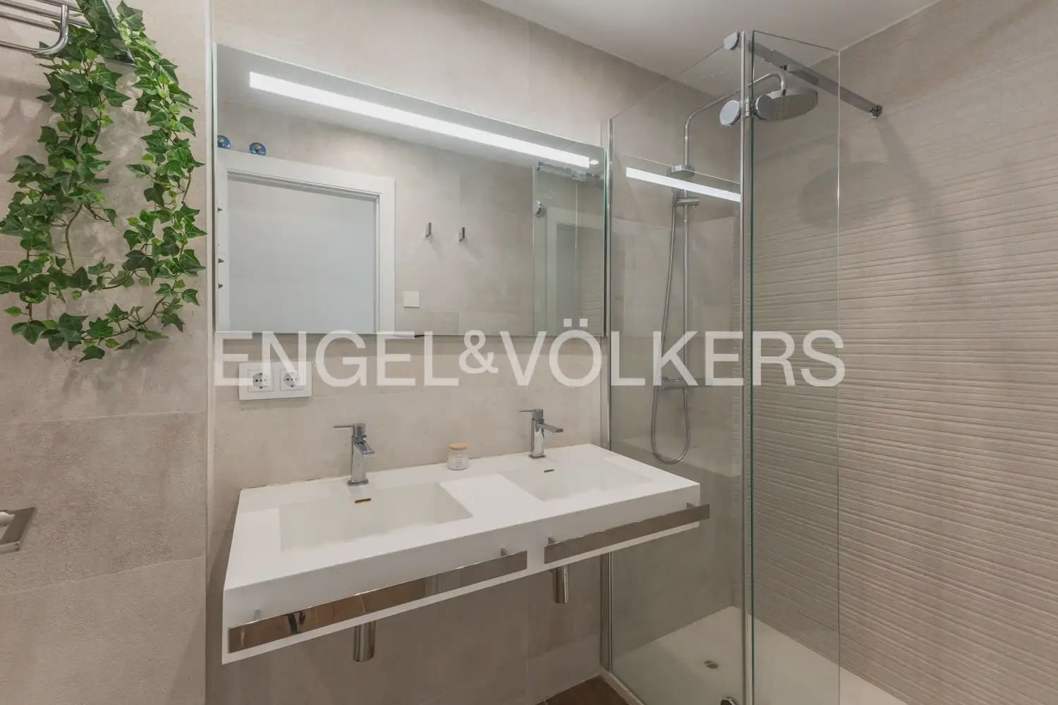 2 sovrum Takvåning till salu i Valencia stad - 635 000 € (Ref: 9898273)