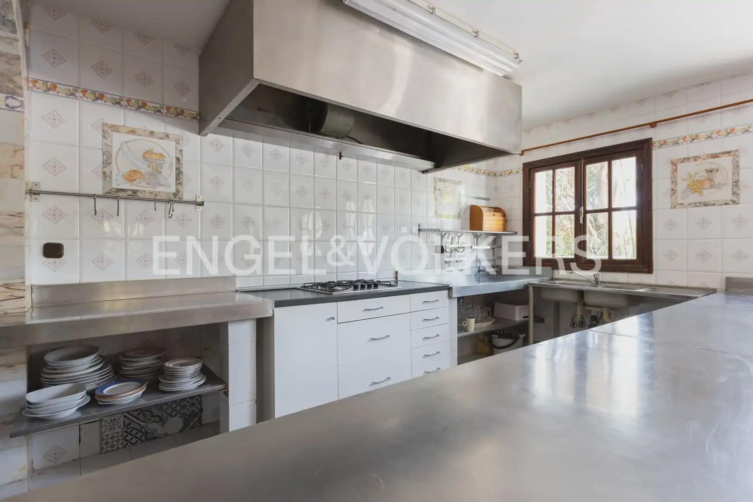 14 quarto Quinta/Casa Rural para venda em Denia com garagem - 1 380 000 € (Ref: 9898274)