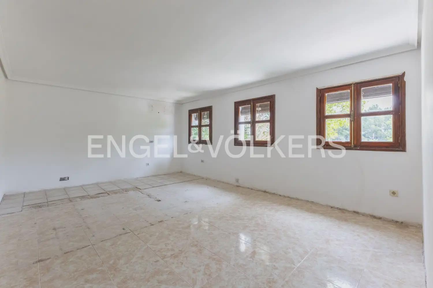 14 quarto Quinta/Casa Rural para venda em Denia com garagem - 1 380 000 € (Ref: 9898274)