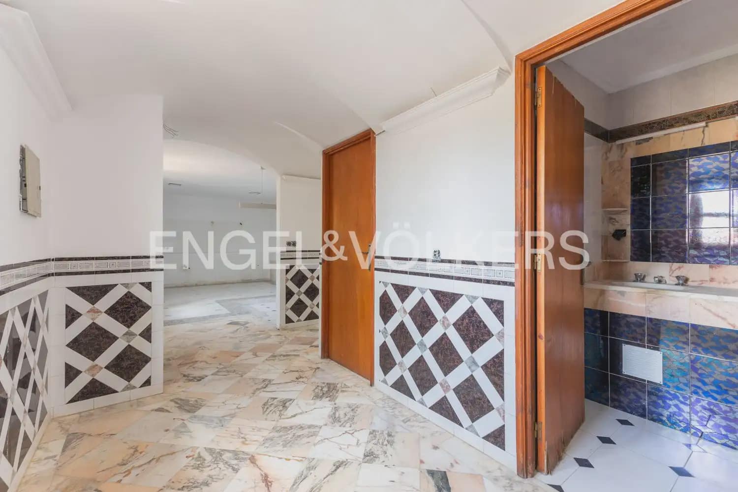 14 quarto Quinta/Casa Rural para venda em Denia com garagem - 1 380 000 € (Ref: 9898274)