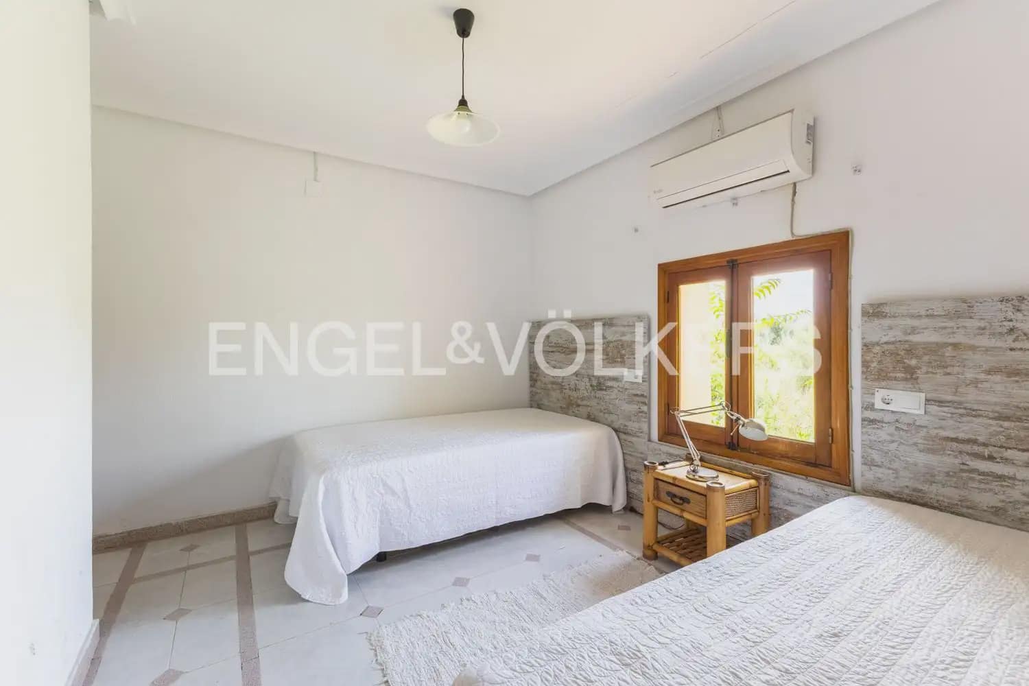 14 quarto Quinta/Casa Rural para venda em Denia com garagem - 1 380 000 € (Ref: 9898274)