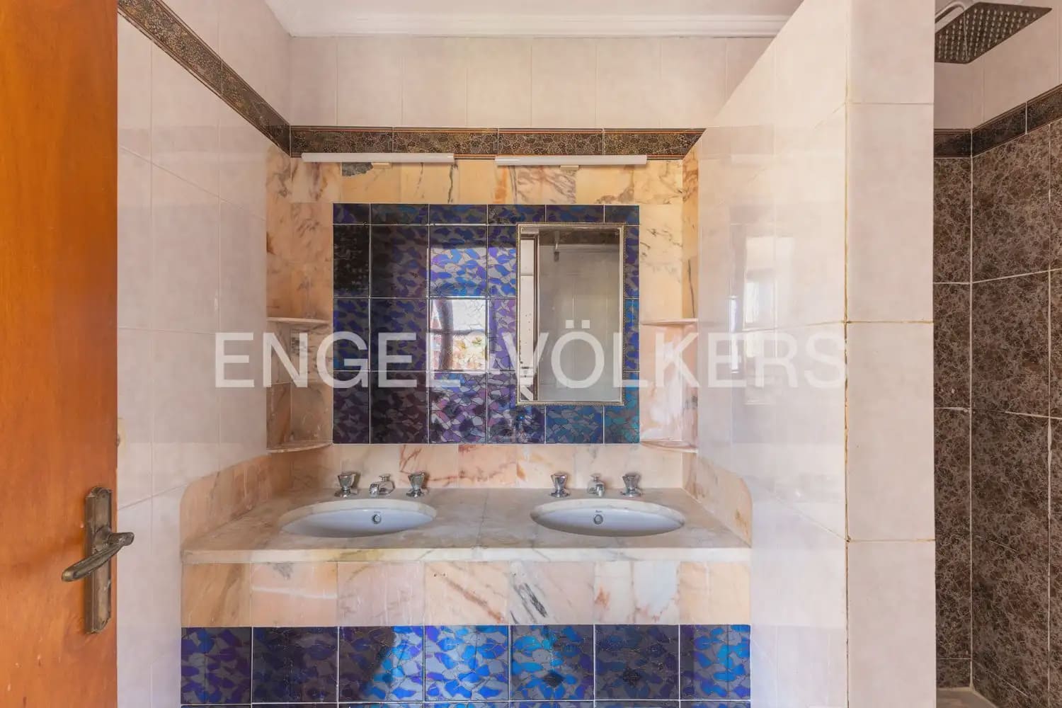 14 quarto Quinta/Casa Rural para venda em Denia com garagem - 1 380 000 € (Ref: 9898274)