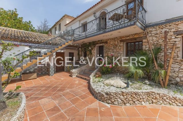 14 sypialnia Finka/Dom wiejski na sprzedaż w La Xara - La Sella, Dénia z garażem - 1 380 000 € (Ref: 9898274)