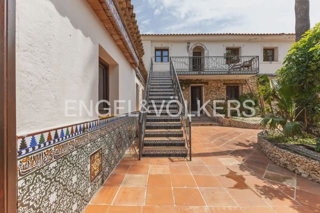 14 sypialnia Finka/Dom wiejski na sprzedaż w La Xara - La Sella, Dénia z garażem - 1 380 000 € (Ref: 9898274)