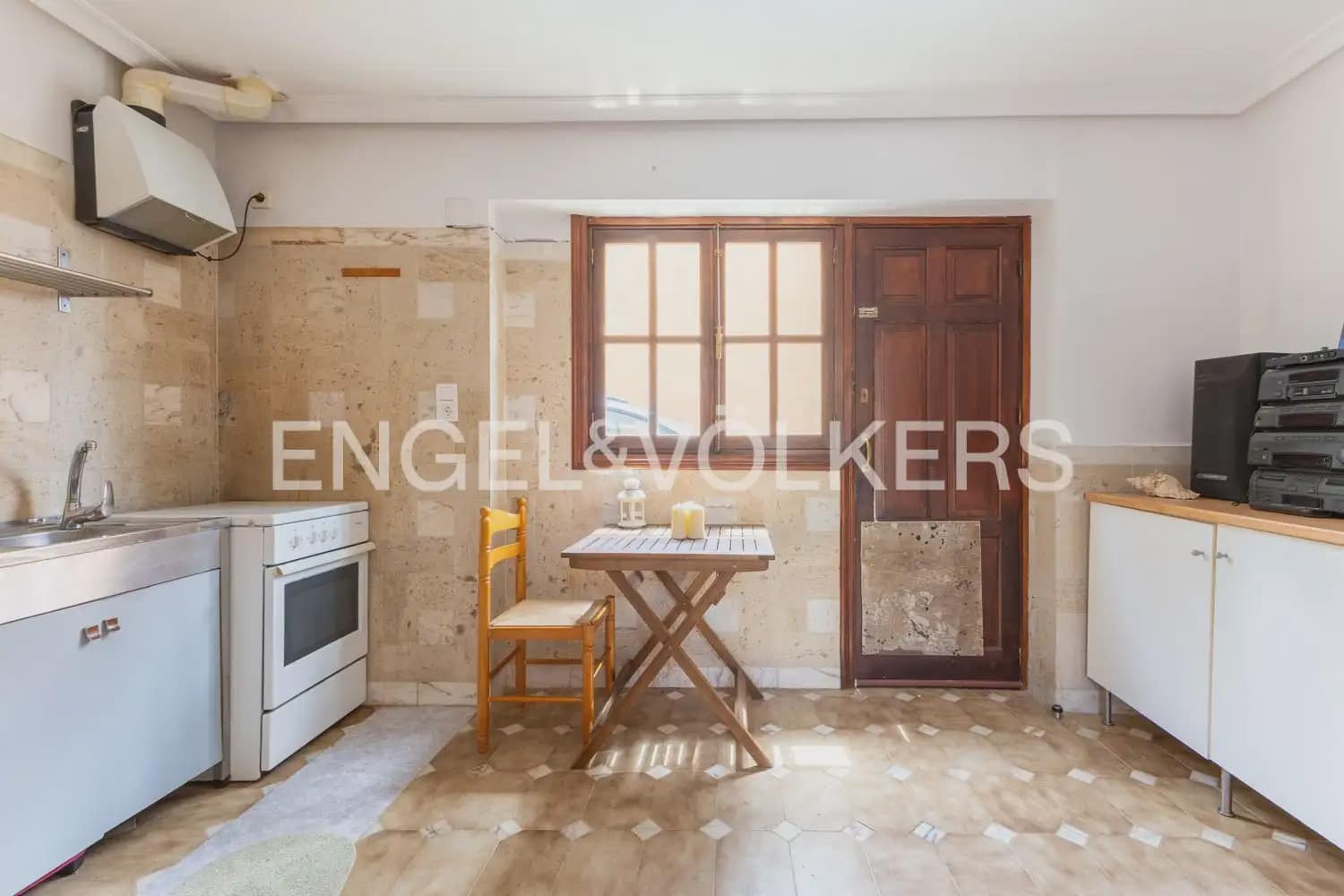 14 quarto Quinta/Casa Rural para venda em Denia com garagem - 1 380 000 € (Ref: 9898274)
