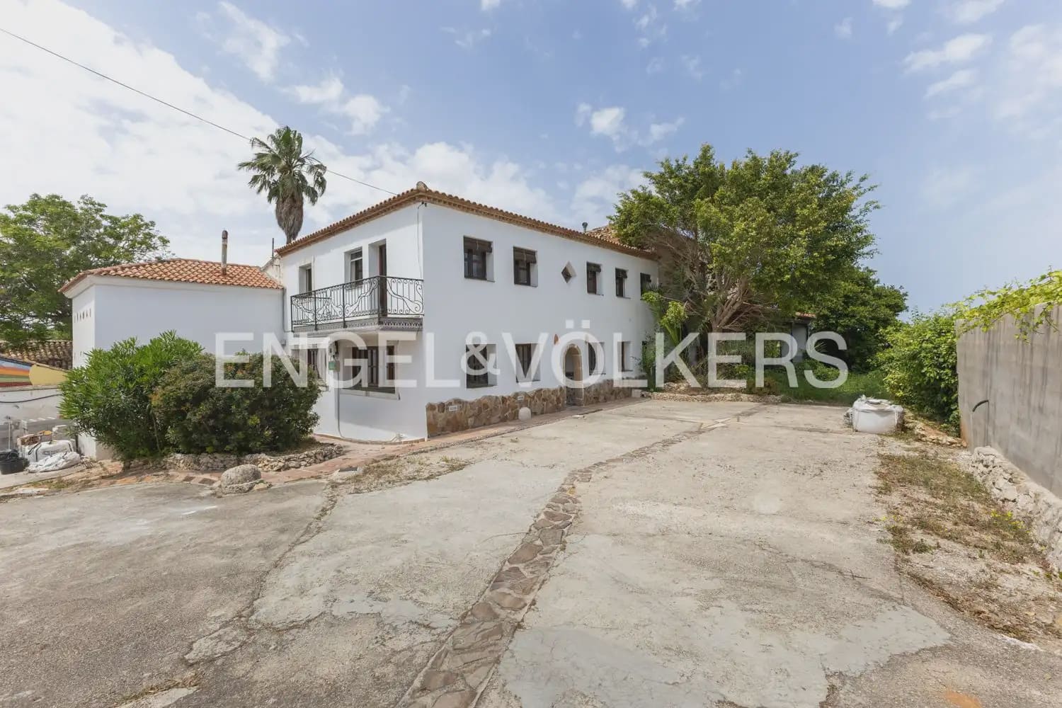 14 quarto Quinta/Casa Rural para venda em Denia com garagem - 1 380 000 € (Ref: 9898274)