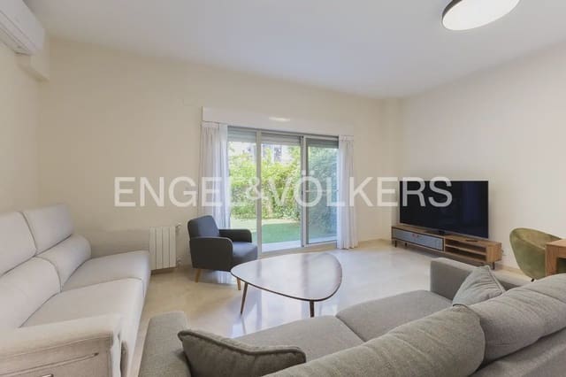 3 bedroom Terraced Villa for rent in Rocafort with garage - € 2,500 (Ref: 9898275)