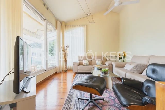 4 quarto Moradia para venda em Benicàssim com piscina - 550 000 € (Ref: 9898276)