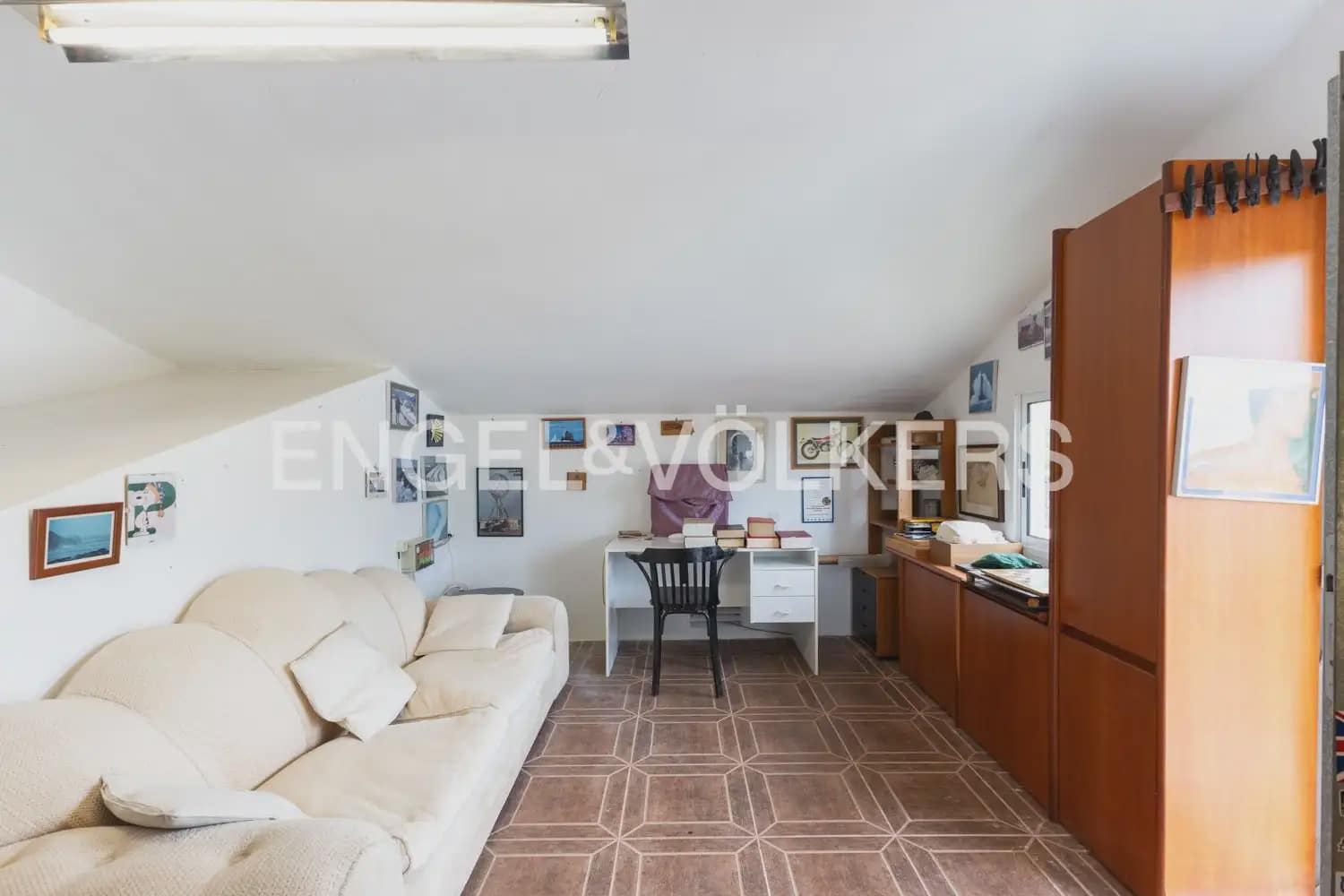 4 sovrum Villa till salu i Benicassim med pool - 550 000 € (Ref: 9898276)