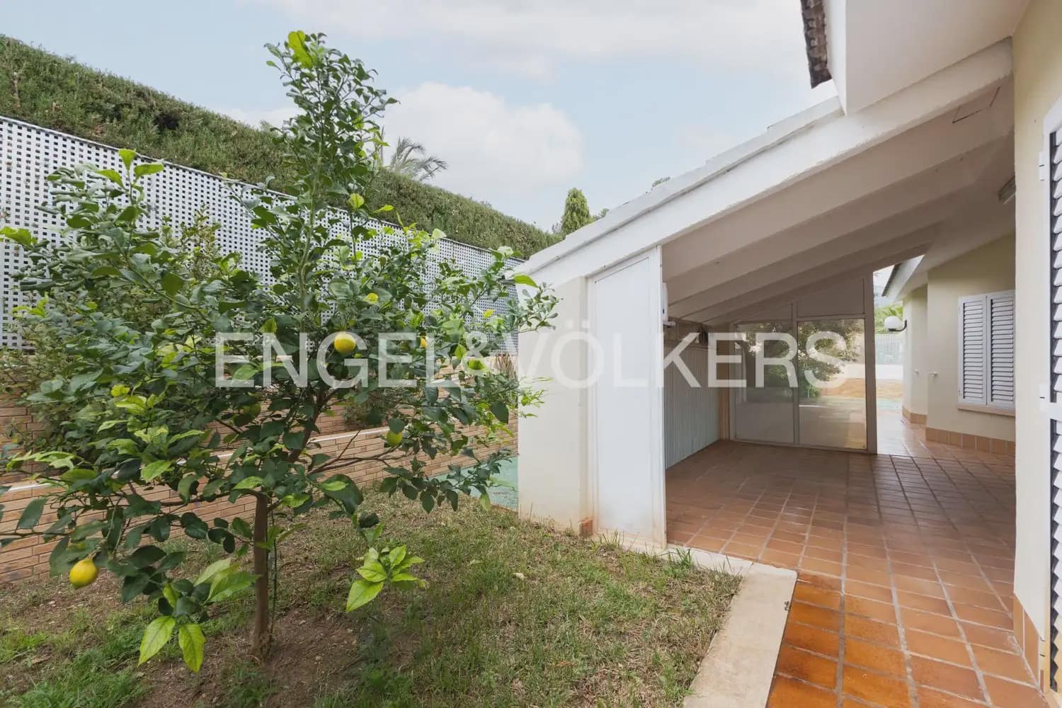 4 sovrum Villa till salu i Benicassim med pool - 550 000 € (Ref: 9898276)