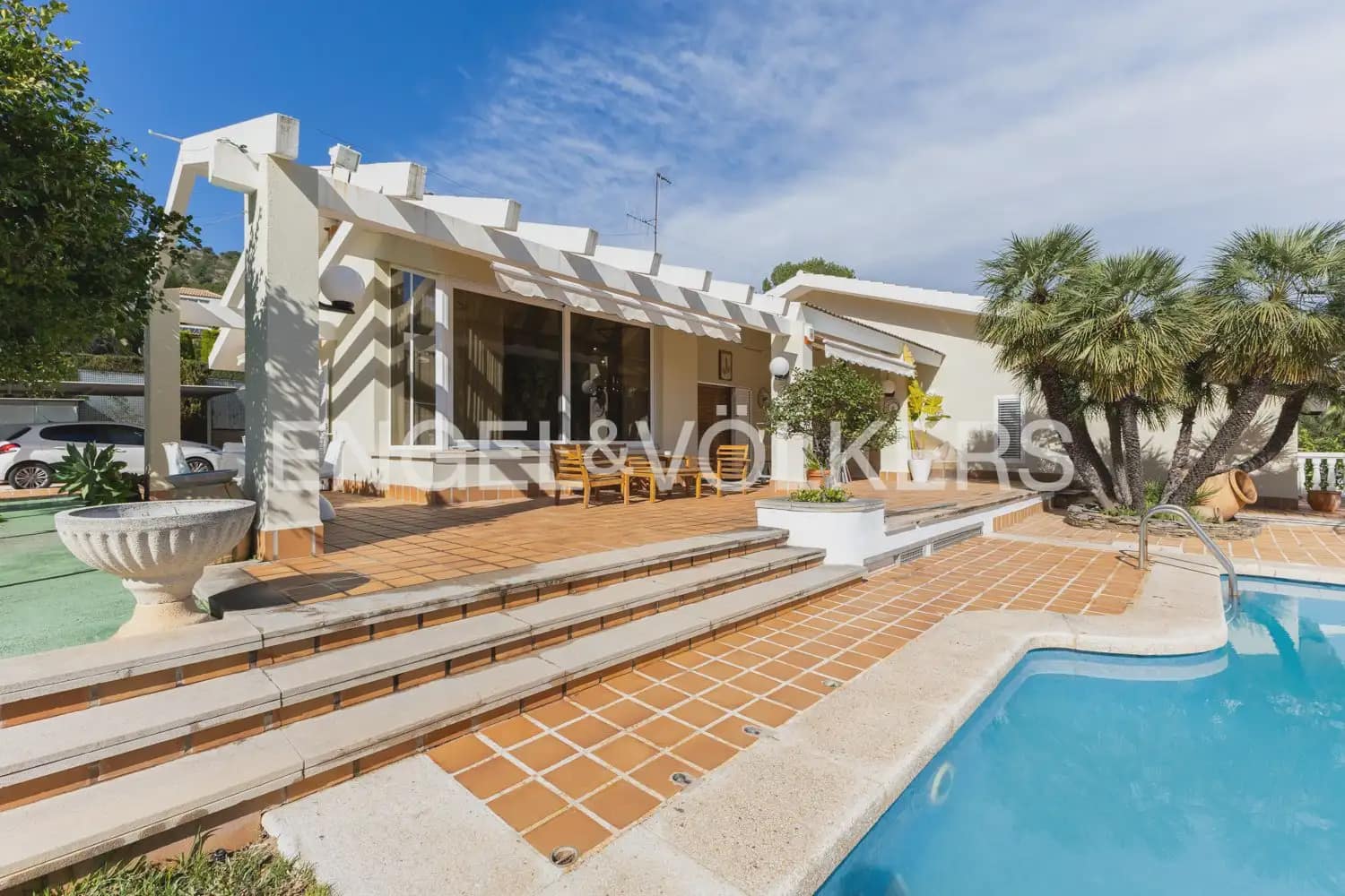 4 sovrum Villa till salu i Benicassim med pool - 550 000 € (Ref: 9898276)
