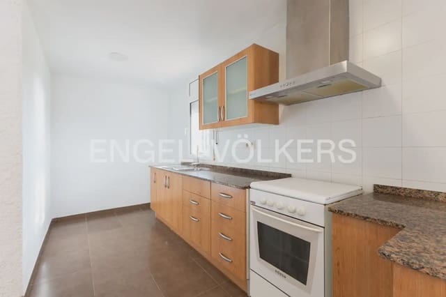 5 sovrum Villa till salu i Vinaròs med garage - 650 000 € (Ref: 9898277)