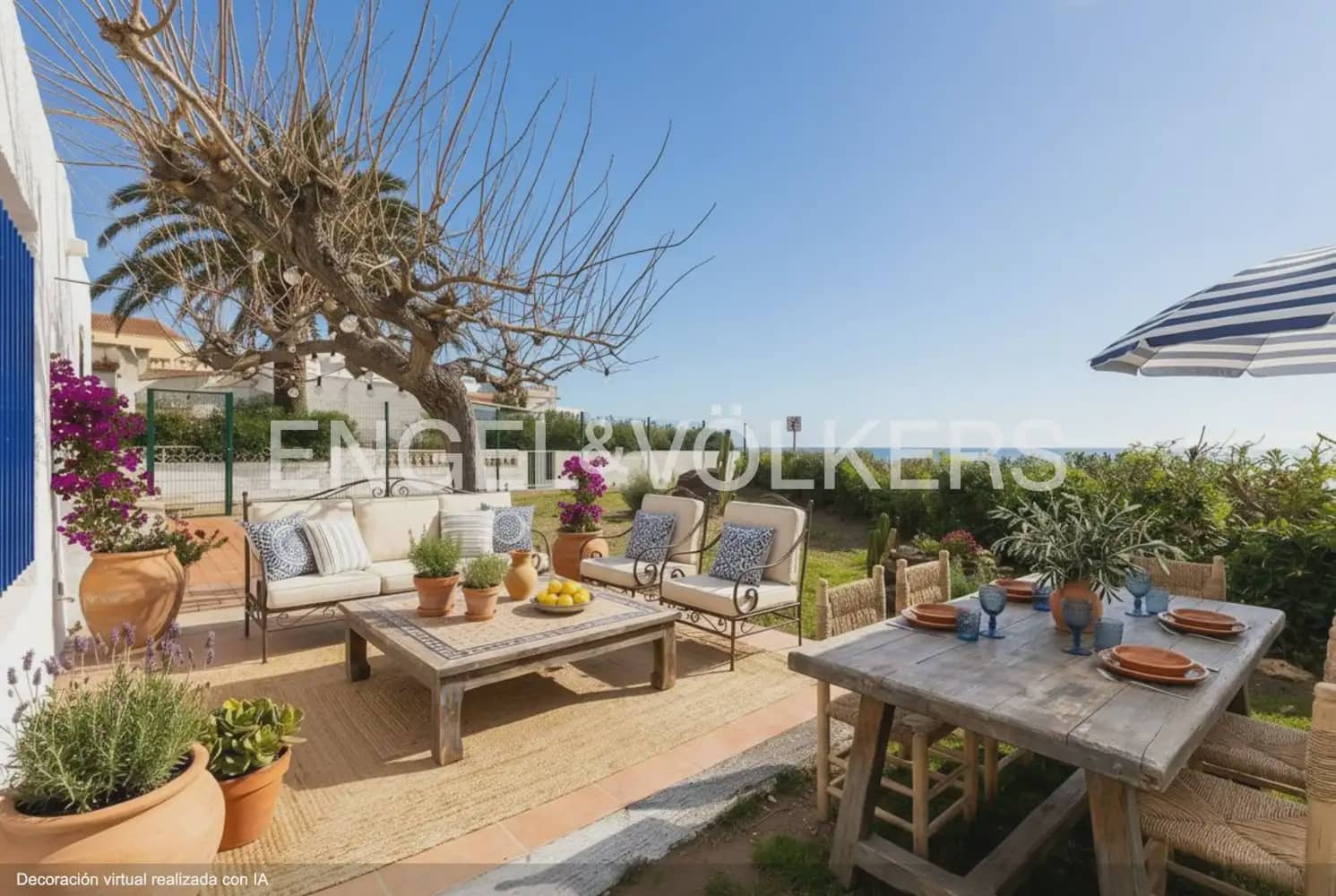 5 bedroom Villa for sale in Vinaros with garage - € 650,000 (Ref: 9898277)