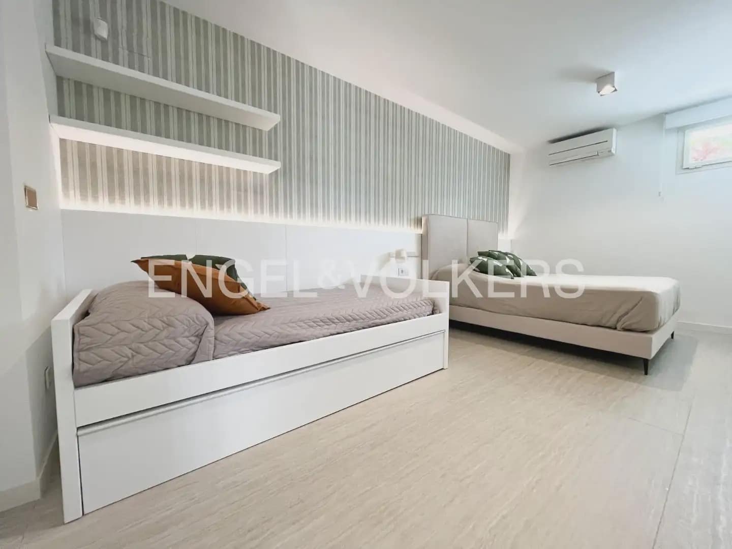 5 sovrum Villa att hyra i Javea / Xabia med pool garage - 18 000 € (Ref: 9898278)