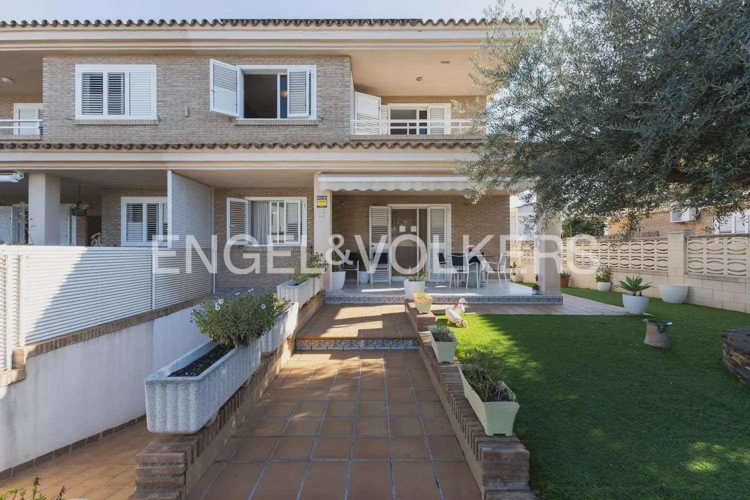 4 bedroom Villa for rent in Benicassim with pool garage - € 2,500 (Ref: 9898279)