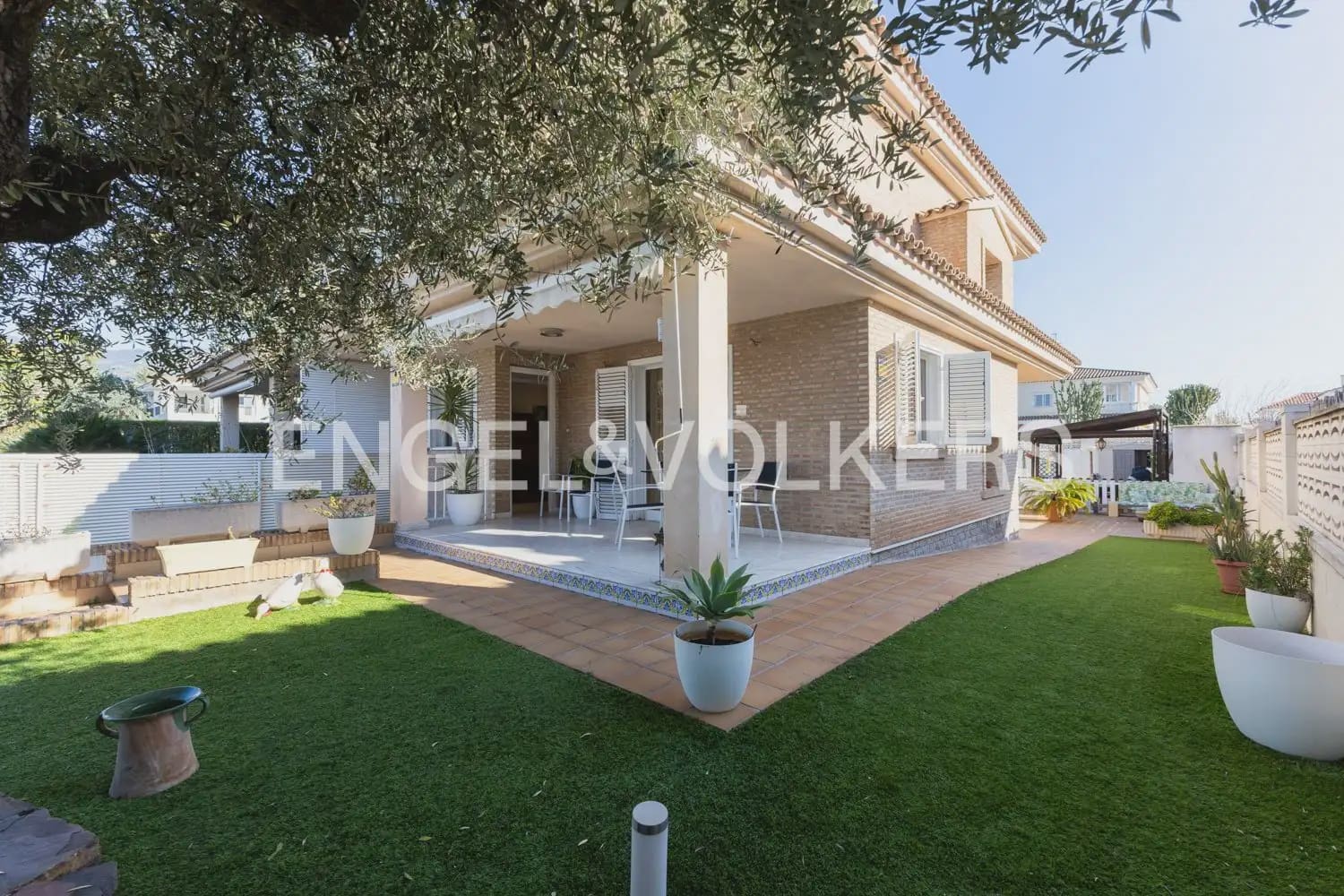 4 bedroom Villa for rent in Benicassim with pool garage - € 2,500 (Ref: 9898279)