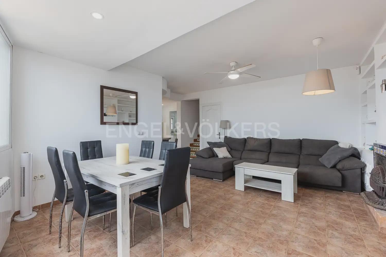 4 bedroom Villa for sale in Sueca with garage - € 697,500 (Ref: 9898280)