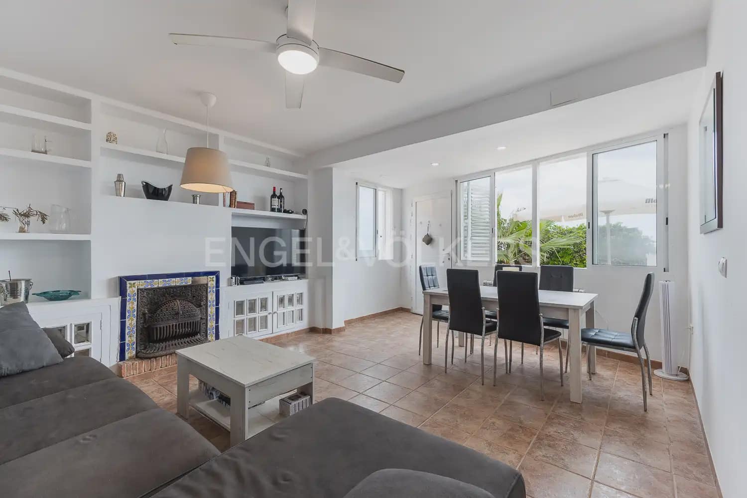 4 bedroom Villa for sale in Sueca with garage - € 697,500 (Ref: 9898280)