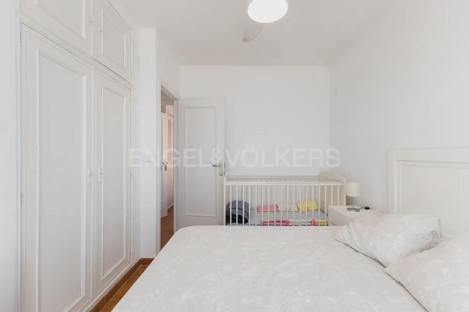 4 bedroom Villa for sale in Sueca with garage - € 697,500 (Ref: 9898280)