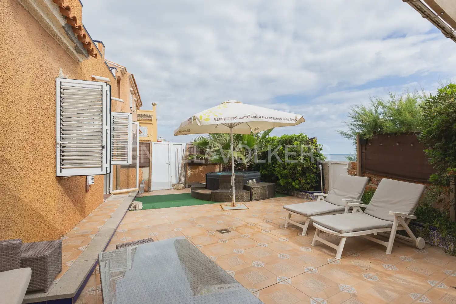 4 bedroom Villa for sale in Sueca with garage - € 697,500 (Ref: 9898280)