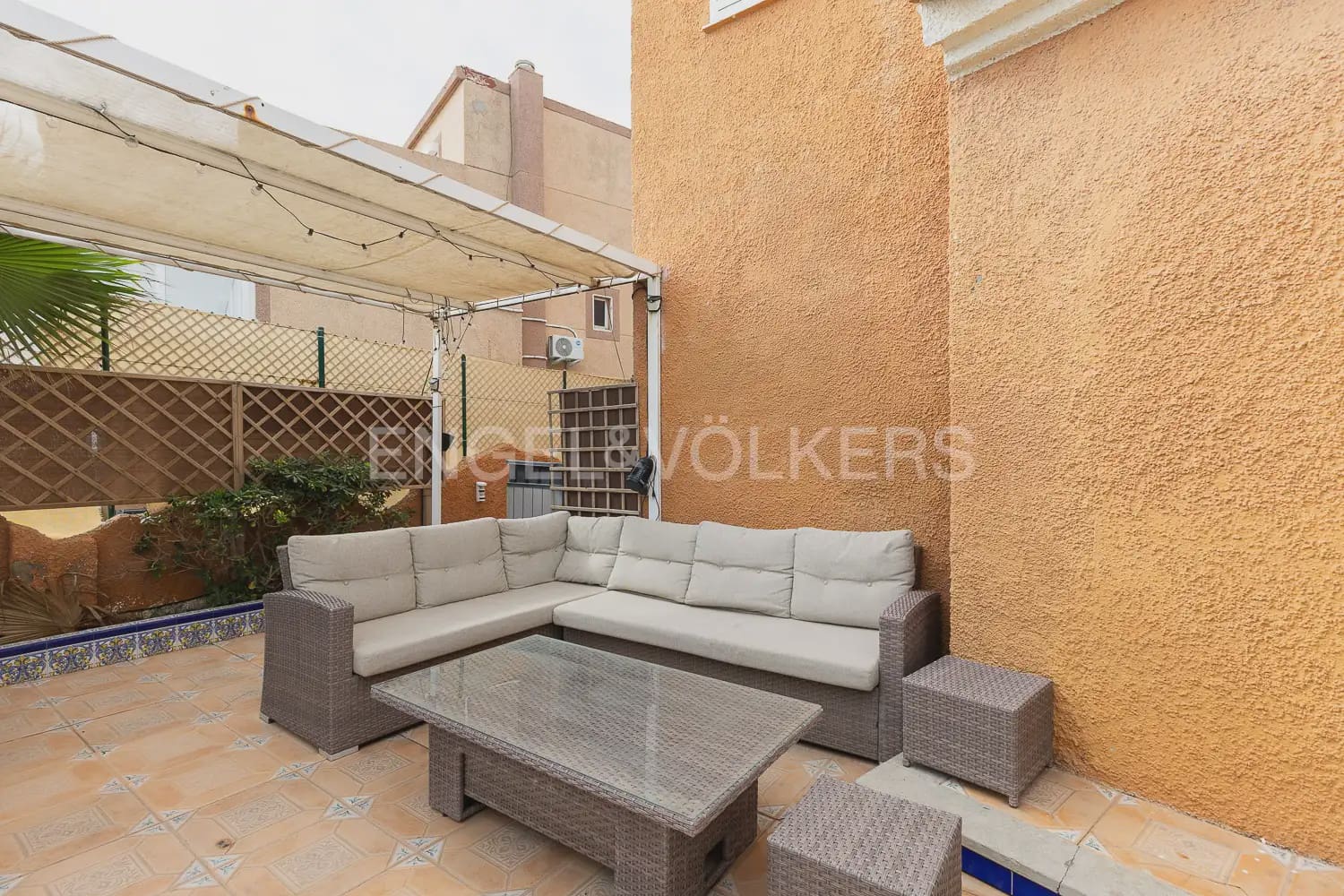 4 bedroom Villa for sale in Sueca with garage - € 697,500 (Ref: 9898280)
