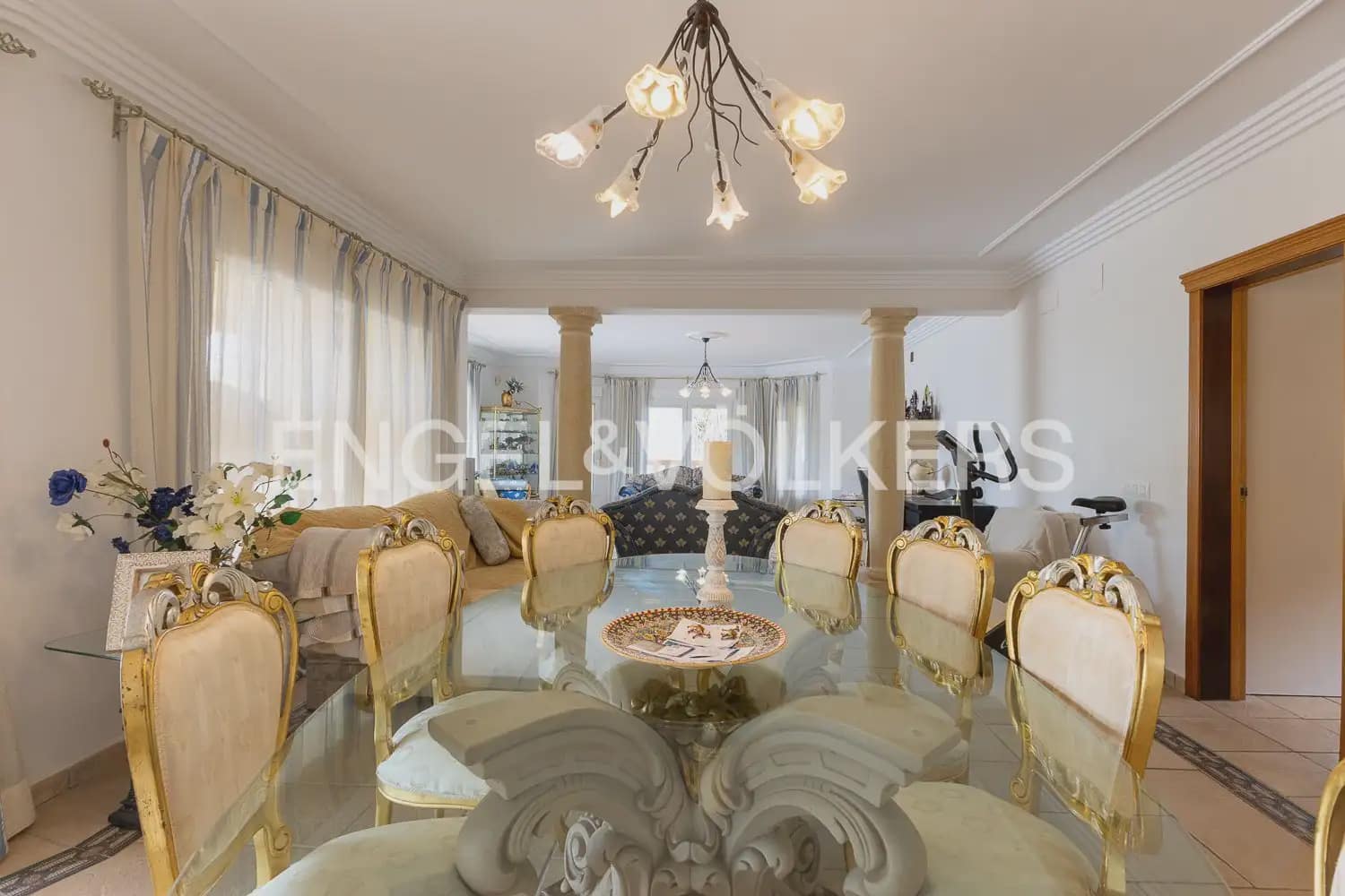 4 sovrum Villa till salu i Javea / Xabia med garage - 2 200 000 € (Ref: 9898282)
