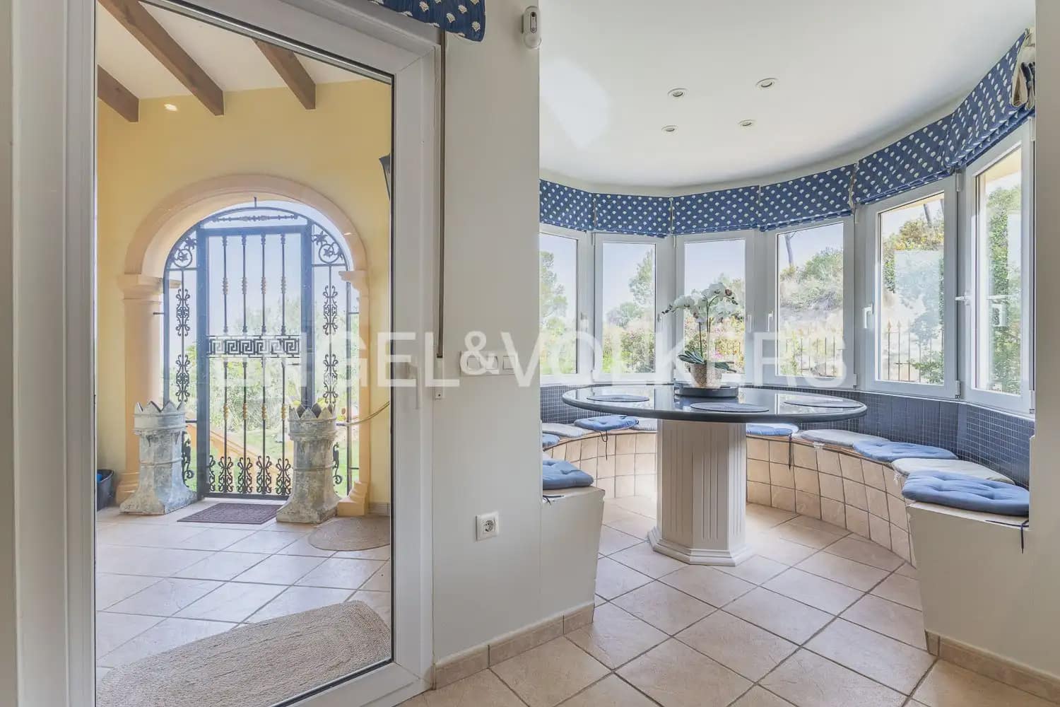 4 sovrum Villa till salu i Javea / Xabia med garage - 2 200 000 € (Ref: 9898282)