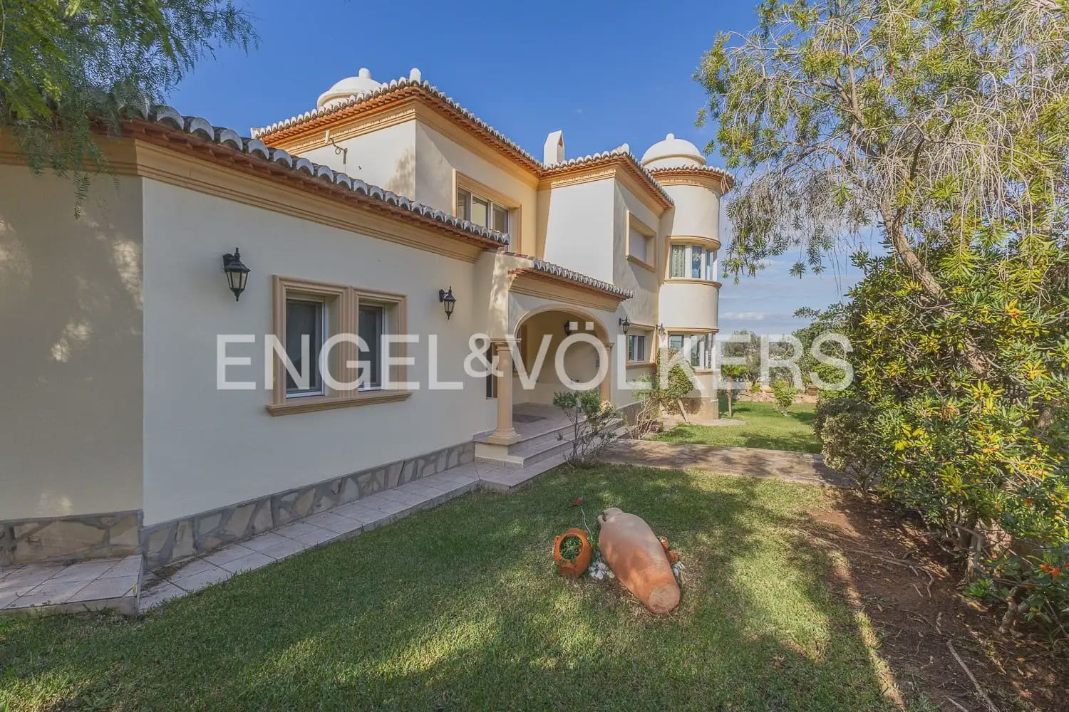 4 sovrum Villa till salu i Javea / Xabia med garage - 2 200 000 € (Ref: 9898282)
