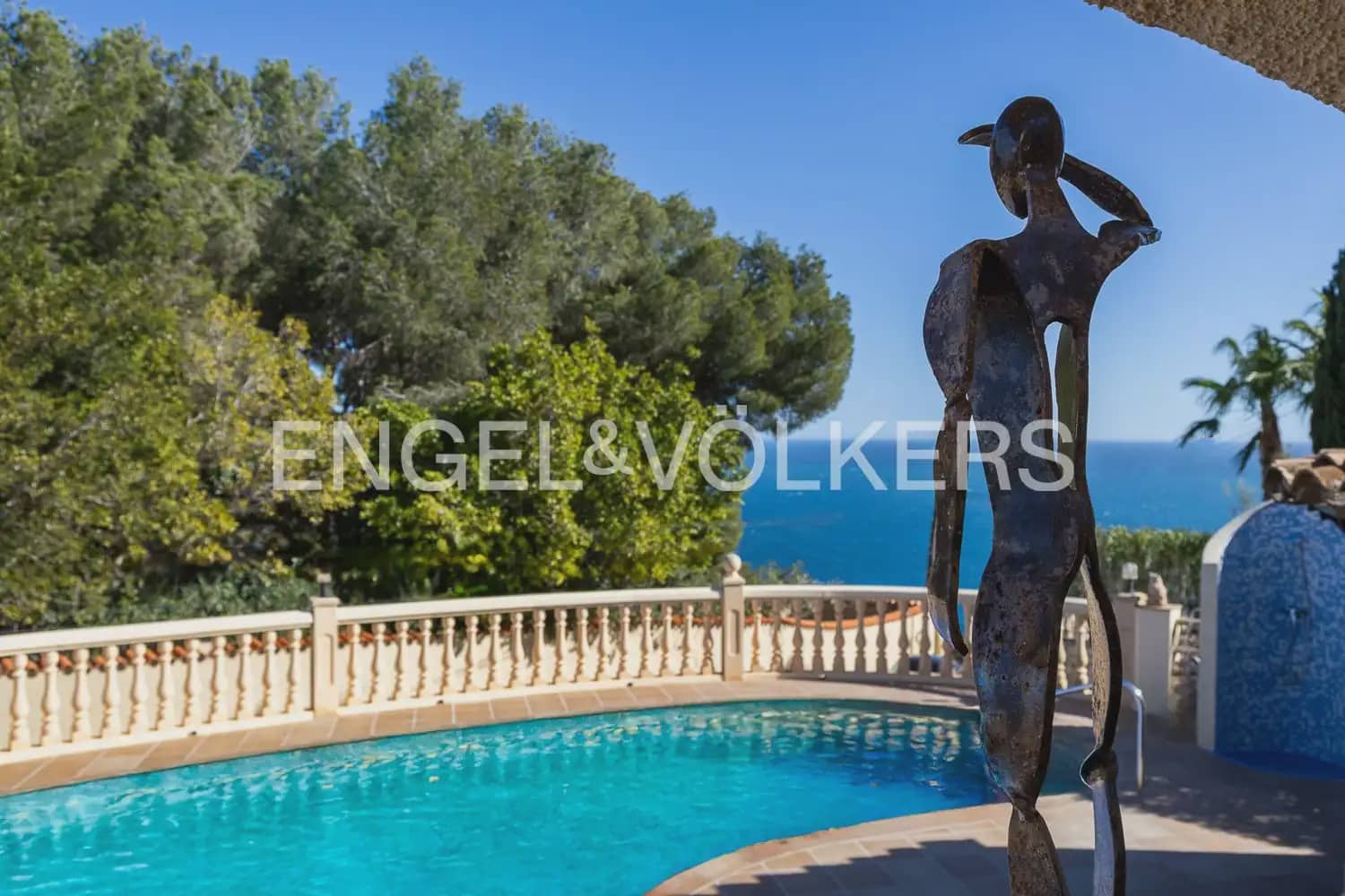 4 Zimmer Villa zu verkaufen in Javea / Xabia mit Pool Garage - 3.499.000 € (Ref: 9898283)