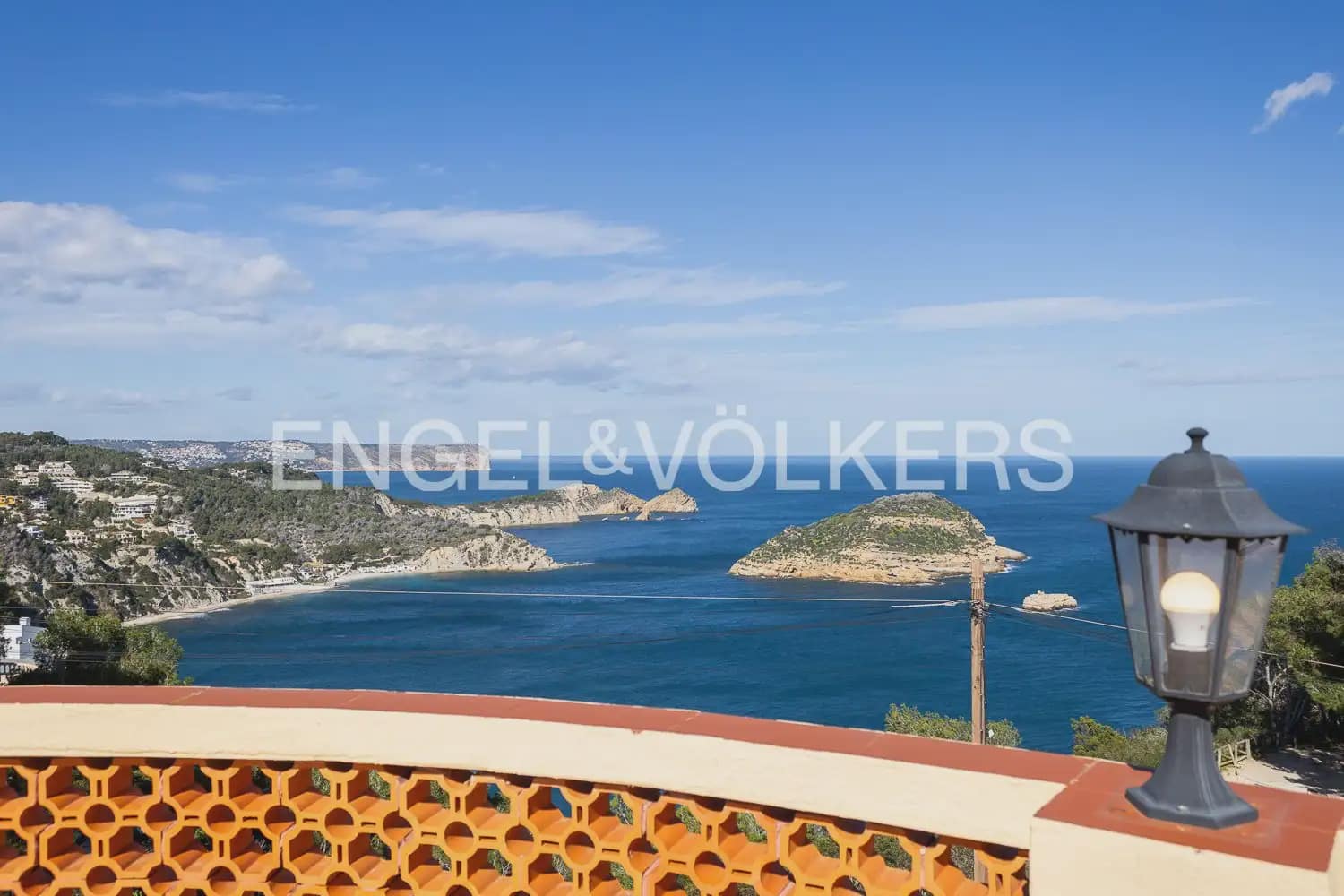 4 Zimmer Villa zu verkaufen in Javea / Xabia mit Pool Garage - 3.499.000 € (Ref: 9898283)