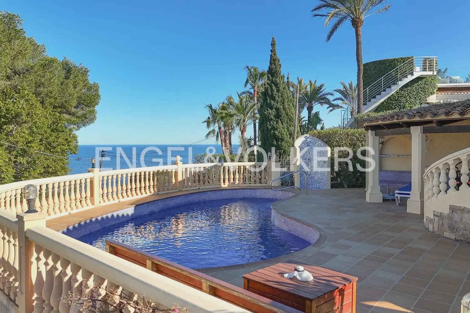 4 Zimmer Villa zu verkaufen in Javea / Xabia mit Pool Garage - 3.499.000 € (Ref: 9898283)