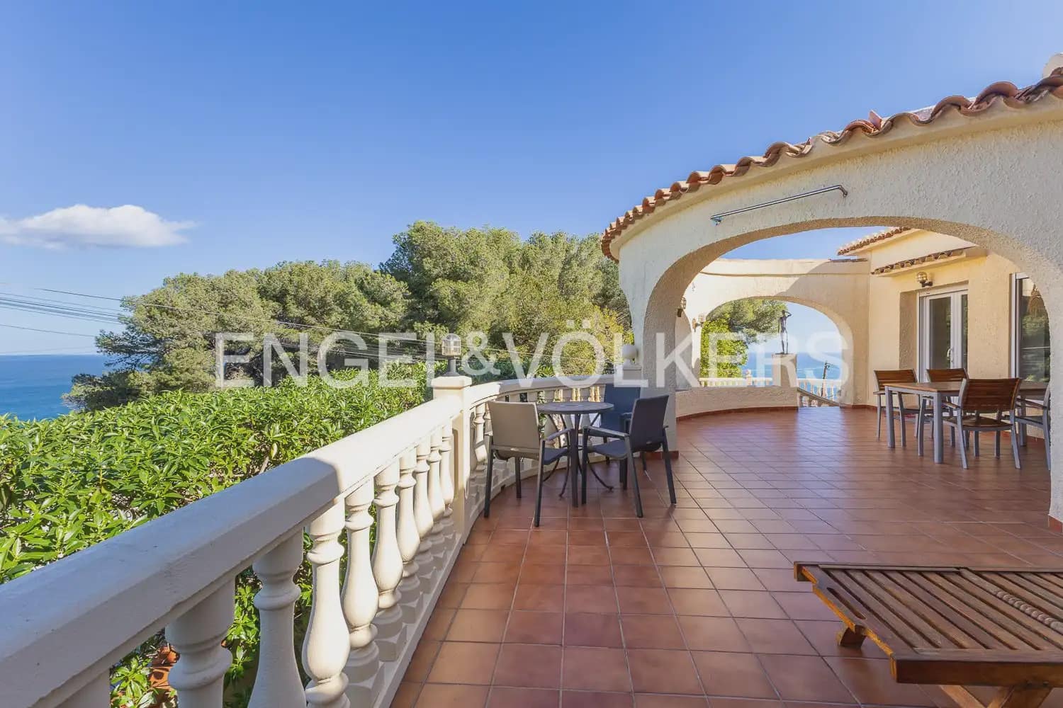 4 Zimmer Villa zu verkaufen in Javea / Xabia mit Pool Garage - 3.499.000 € (Ref: 9898283)