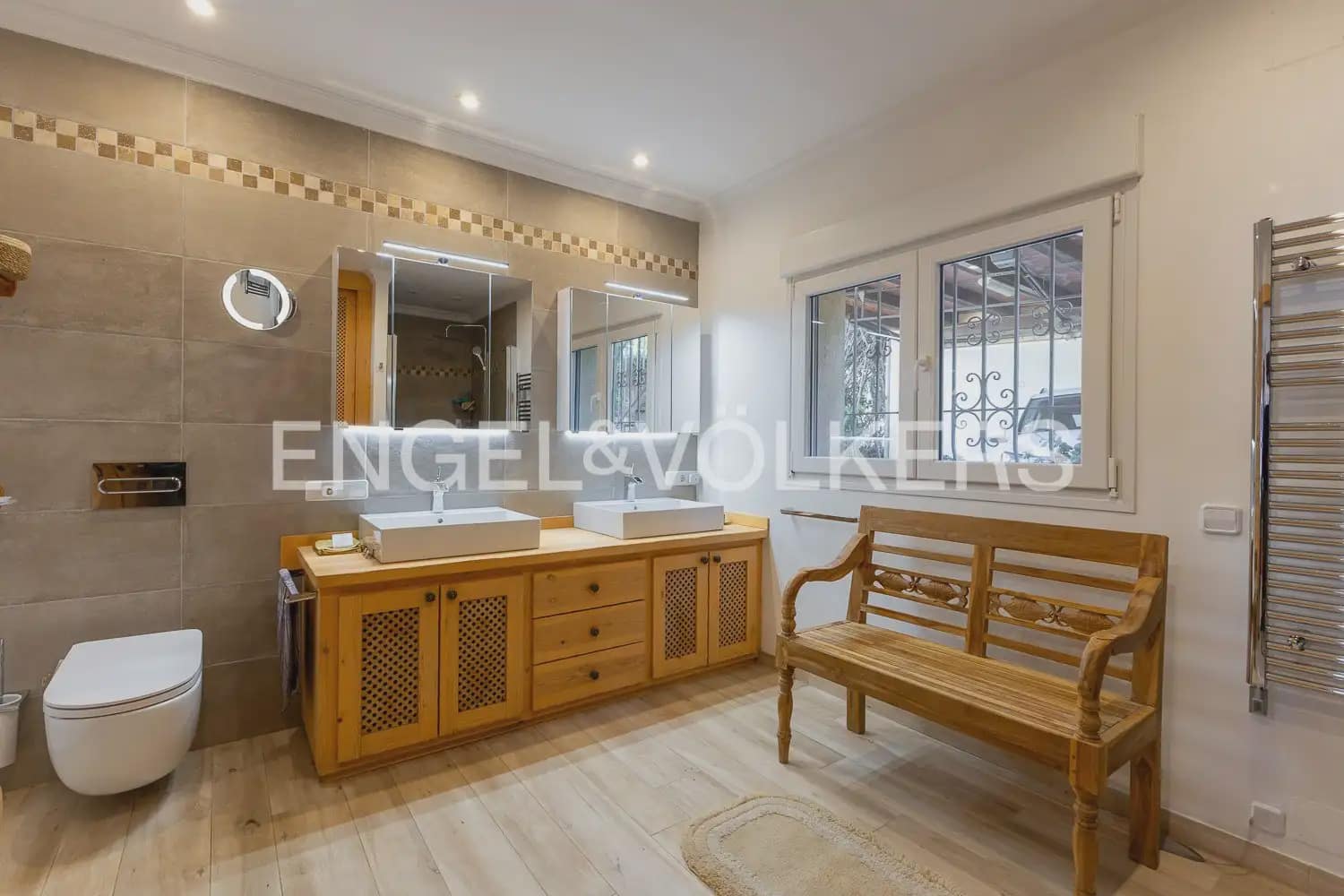 4 Zimmer Villa zu verkaufen in Javea / Xabia mit Pool Garage - 3.499.000 € (Ref: 9898283)