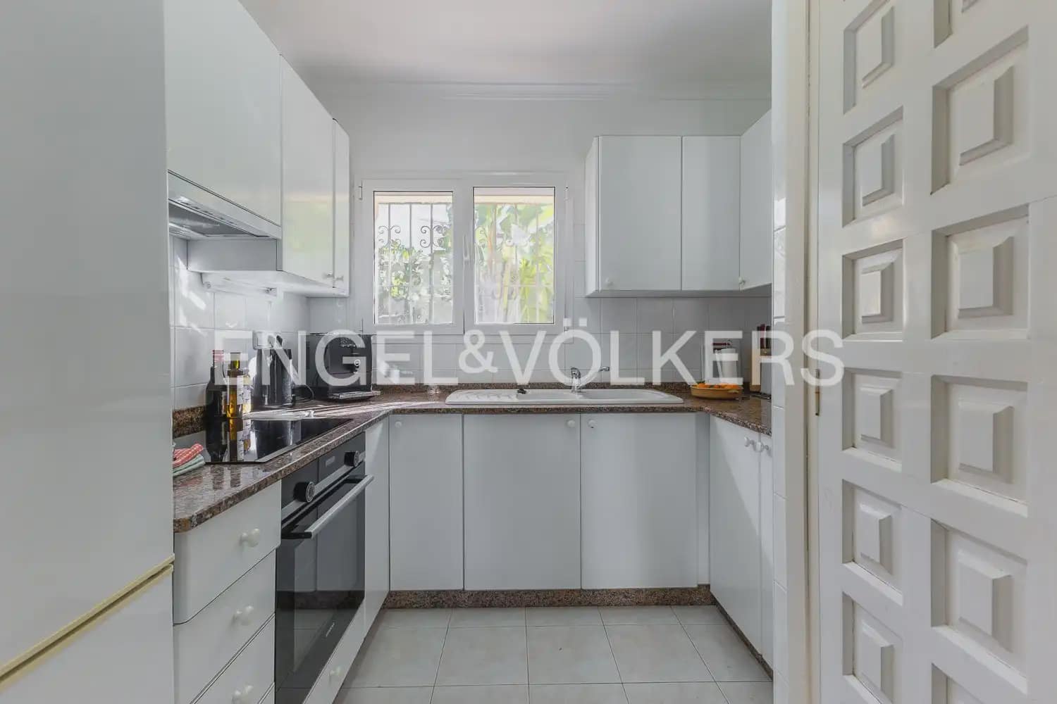 4 Zimmer Villa zu verkaufen in Javea / Xabia mit Pool Garage - 3.499.000 € (Ref: 9898283)