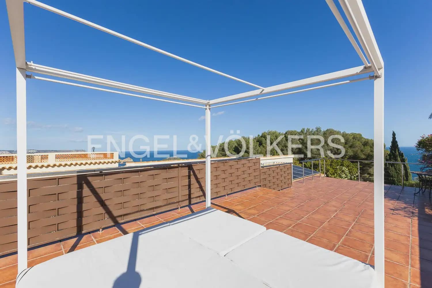 4 Zimmer Villa zu verkaufen in Javea / Xabia mit Pool Garage - 3.499.000 € (Ref: 9898283)