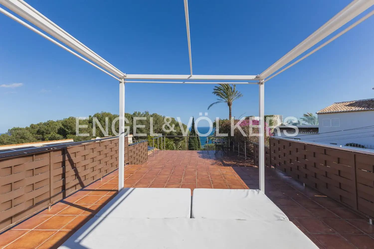 4 Zimmer Villa zu verkaufen in Javea / Xabia mit Pool Garage - 3.499.000 € (Ref: 9898283)