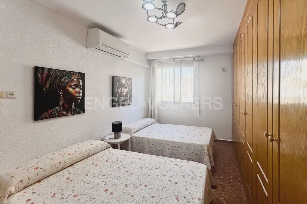 3 bedroom Penthouse for rent in Sueca with pool garage - € 3,500 (Ref: 9898286)