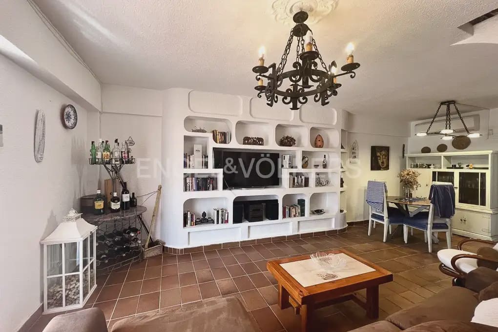 3 bedroom Penthouse for rent in Sueca with pool garage - € 3,500 (Ref: 9898286)