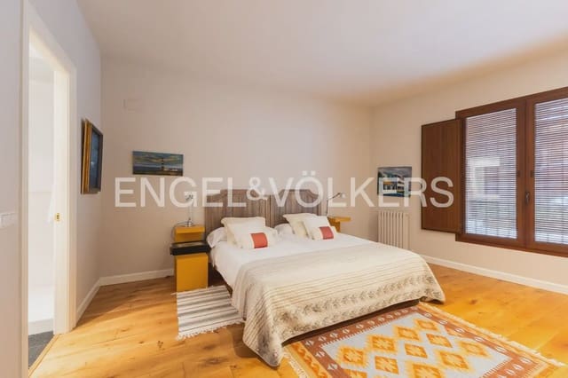 6 bedroom Villa for sale in Faura with pool garage - € 700,000 (Ref: 9898287)