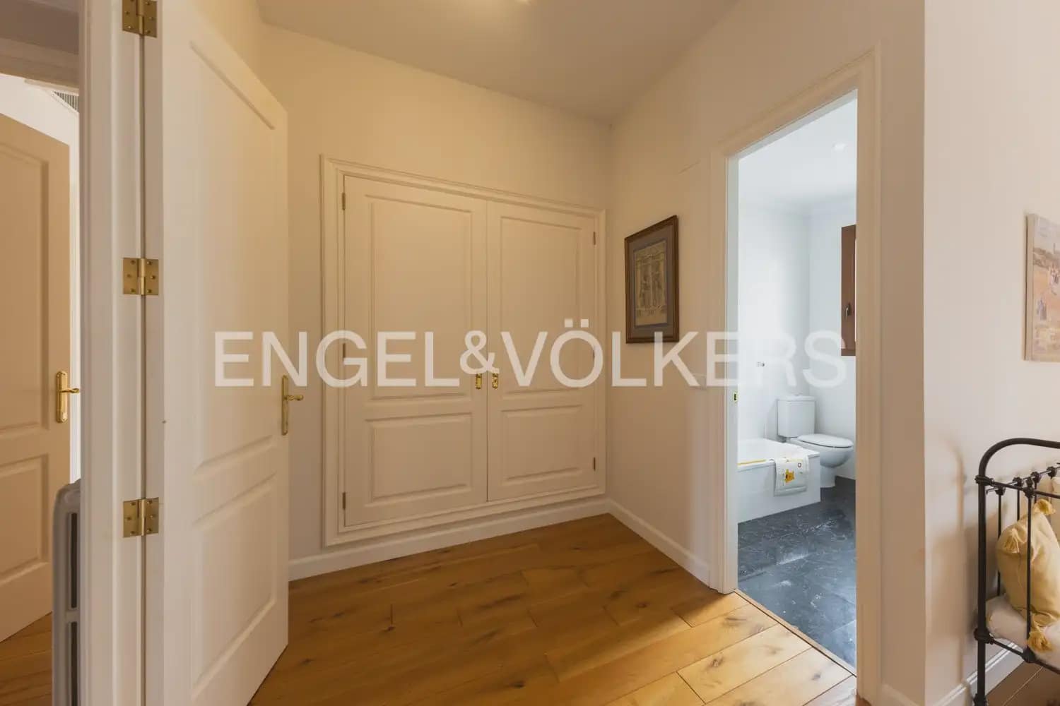 6 sypialnia Willa na sprzedaż w Faura z basenem garażem - 700 000 € (Ref: 9898287)