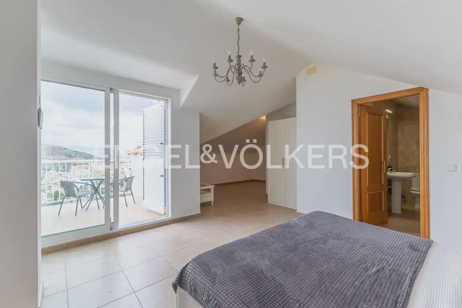 4 quarto Moradia em Banda para venda em Cullera com garagem - 400 000 € (Ref: 9898289)